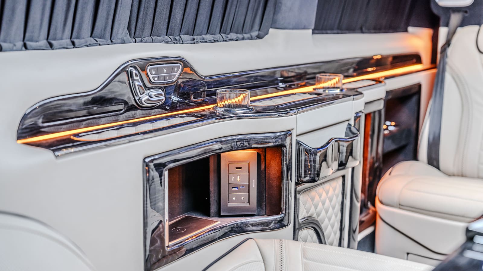 mercedes-benz-vito-maybach-vip-maun-kaplama-konsol mercedes-benz-vito-maybach-vip-maun-kaplama-konsol