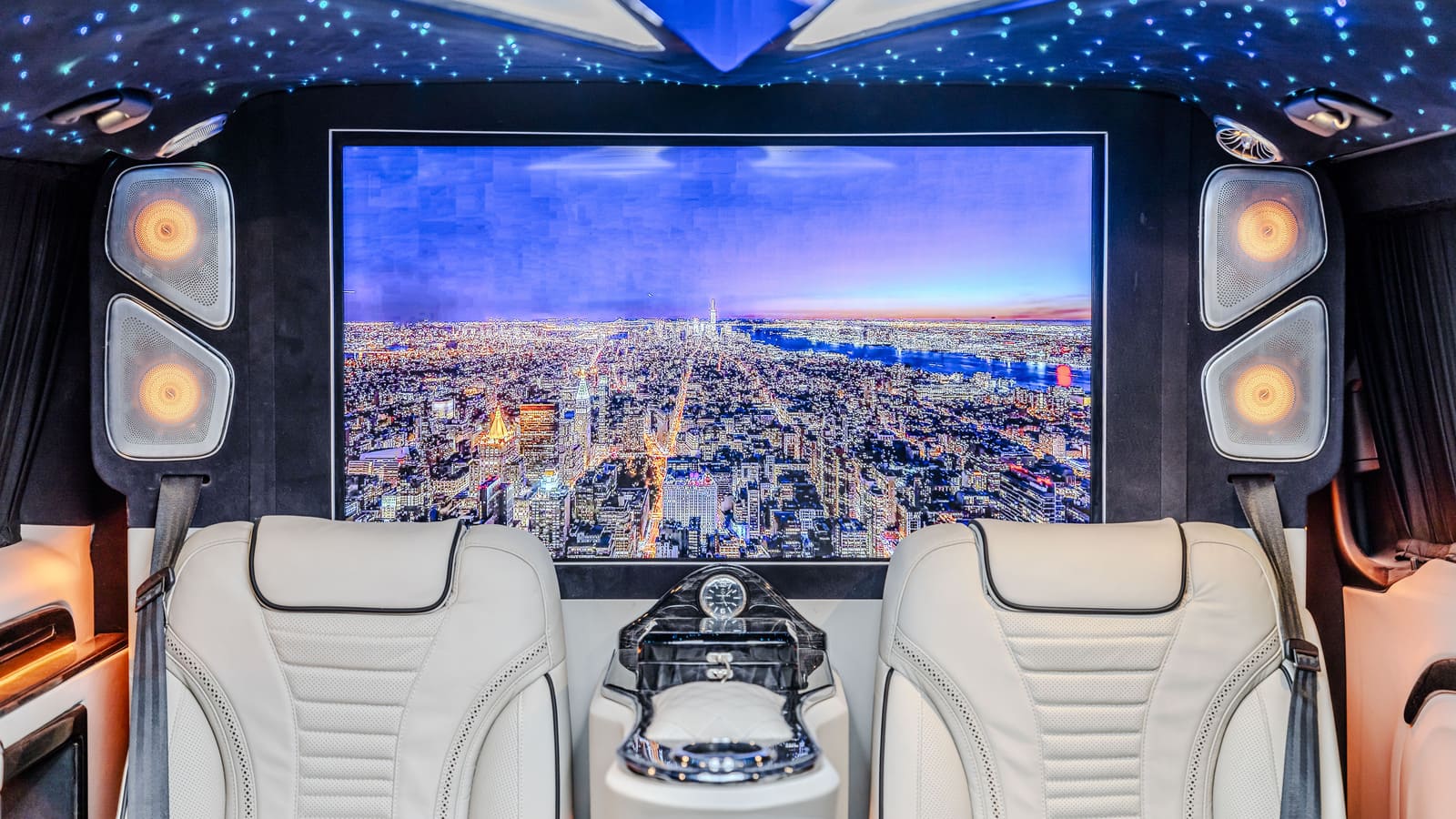 mercedes-benz-vito-maybach-vip-televizyon mercedes-benz-vito-maybach-vip-televizyon