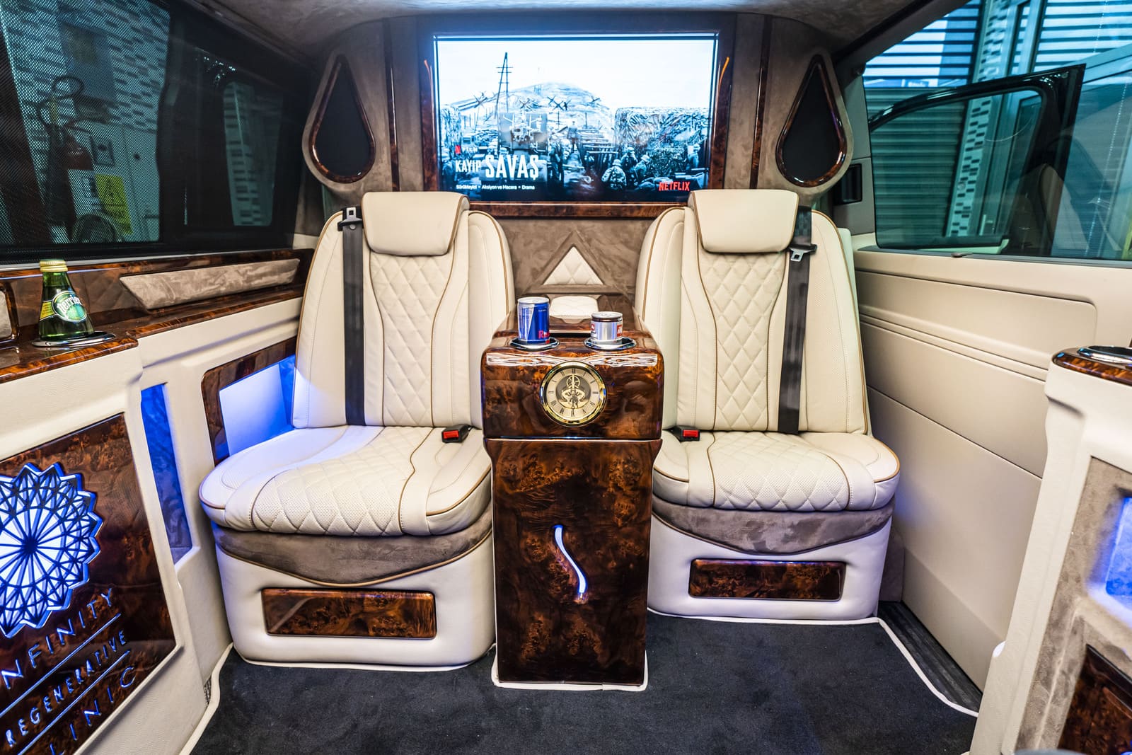 volkswagen-transpoerter-vip-dizayn-beyaz6 volkswagen-transpoerter-vip-dizayn-beyaz6